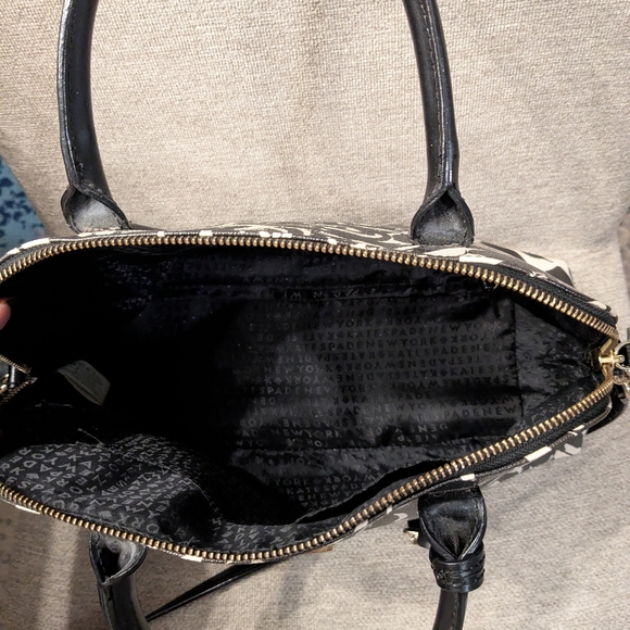 Kate Spade Black and Cream Rose Satchel - Picture 2 of 7